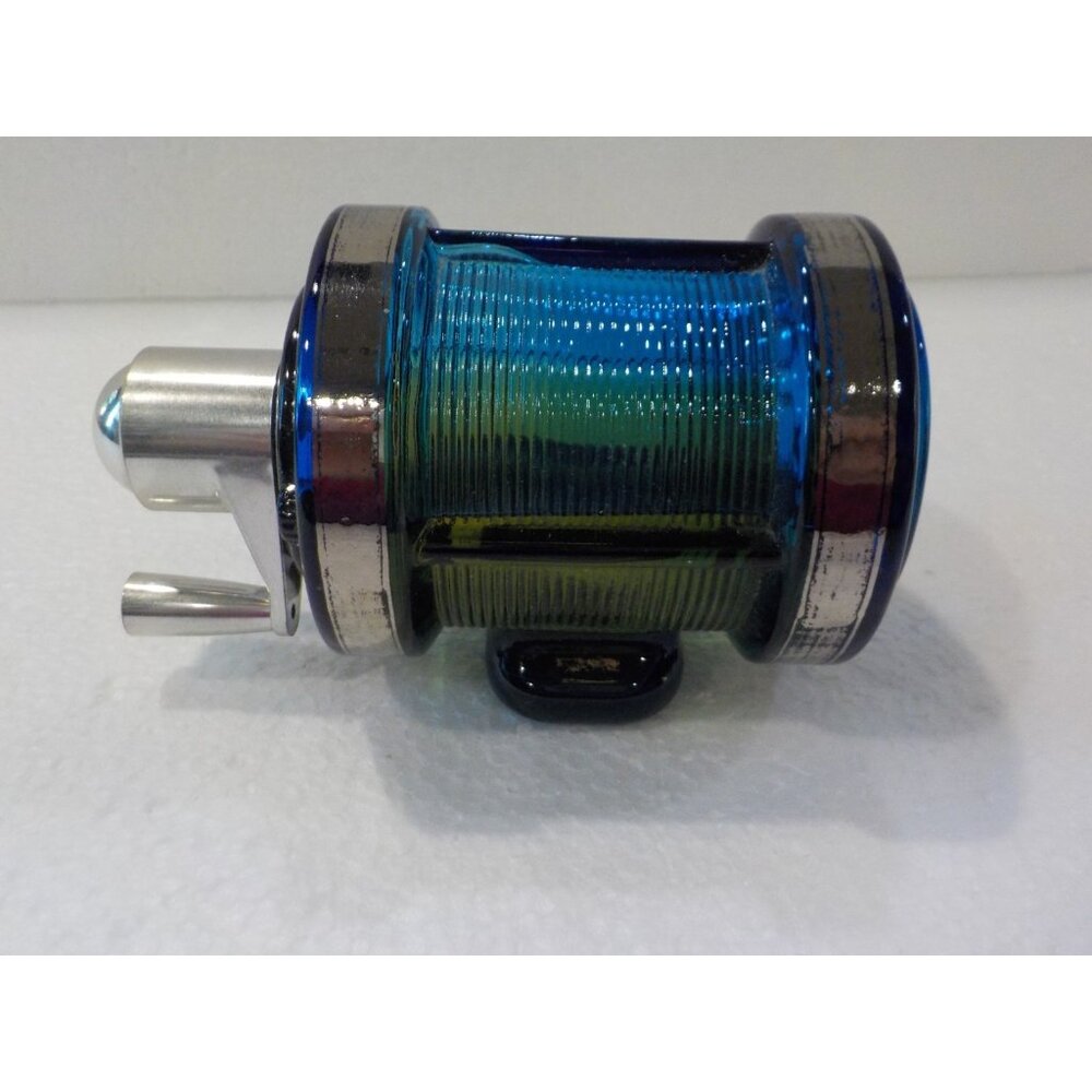 Vintage Avon The Angler Fishing Reel Wild Country After Shave 5 fl ozBlue Glass
